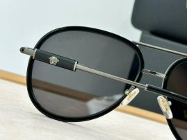 Picture of Versace Sunglasses _SKUfw55560437fw